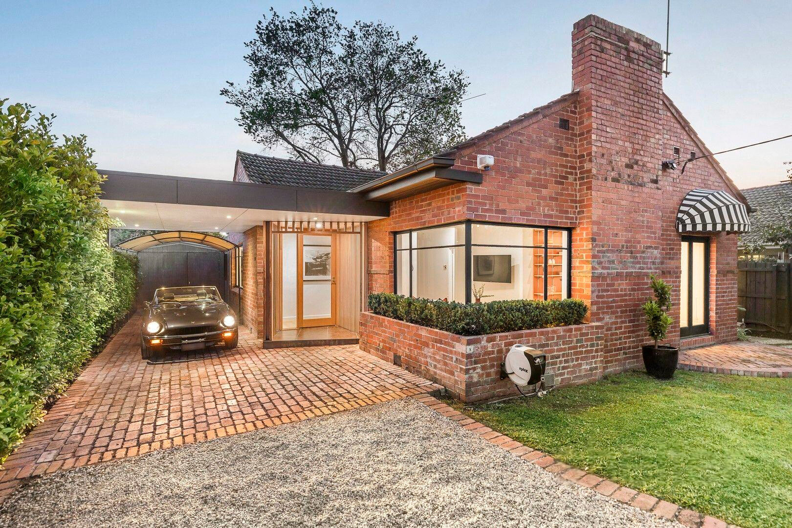 The Ashburton House: photo 1